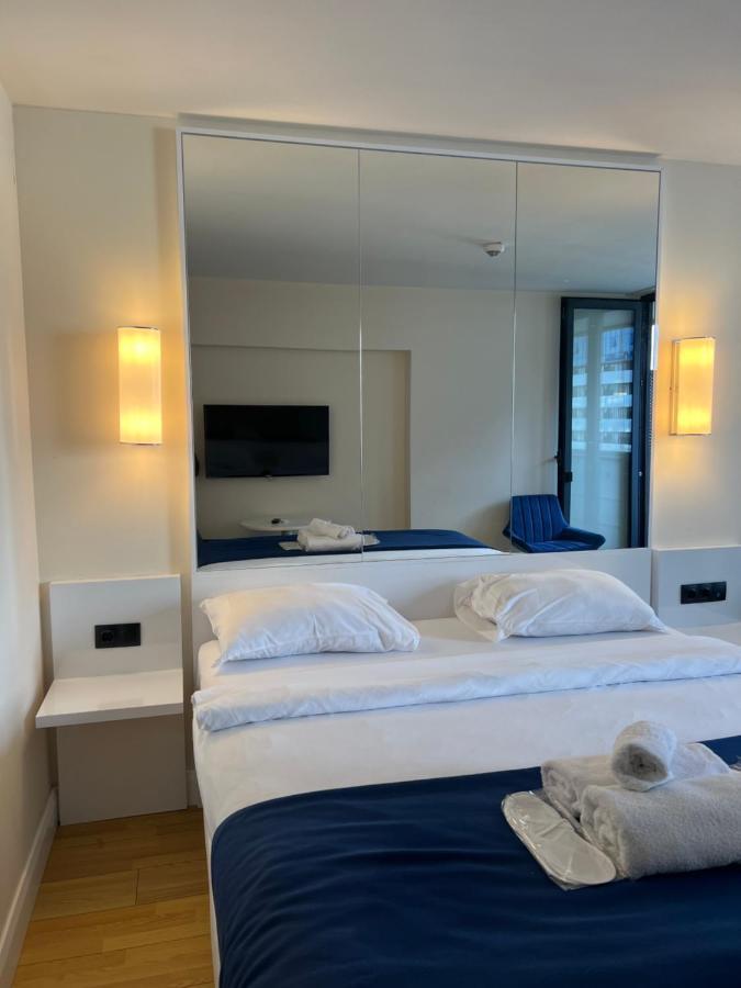 باتومي Orbi City Aparthotel Black Sea View المظهر الخارجي الصورة