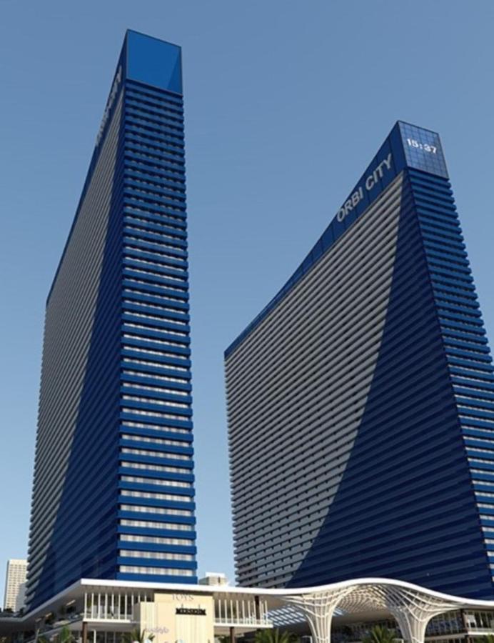 باتومي Orbi City Aparthotel Black Sea View المظهر الخارجي الصورة