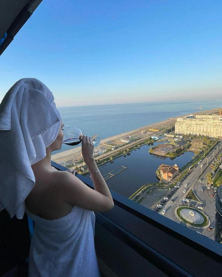 باتومي Orbi City Aparthotel Black Sea View المظهر الخارجي الصورة